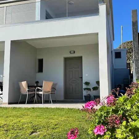 Elena Villa-apartments * Asklipiion